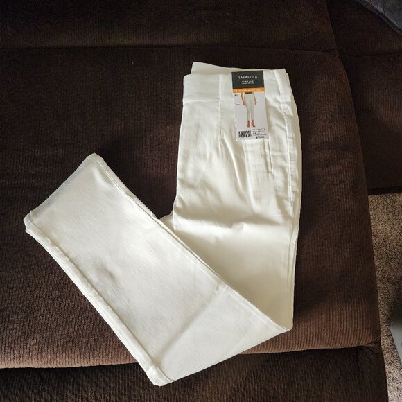 Rafaela stretch ankle pants. Star White Color NWT - Picture 6 of 9